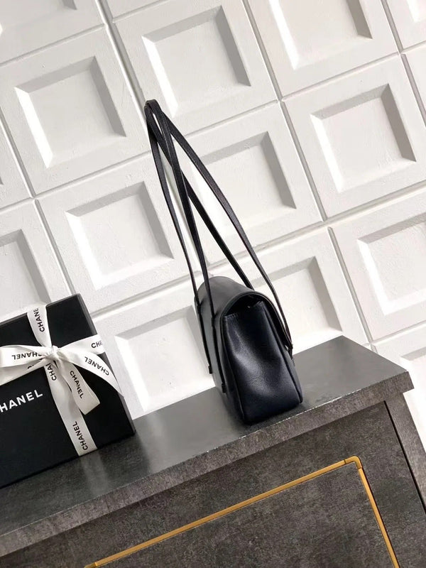 Chanel 2026 Shopping Bag 33cm Black Grained Calfskin