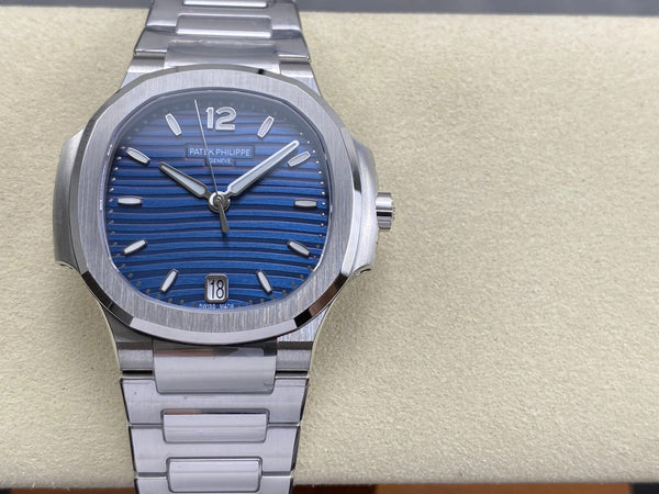 Patek Philippe Nautilus 35mm Blue Dial Sliver Case