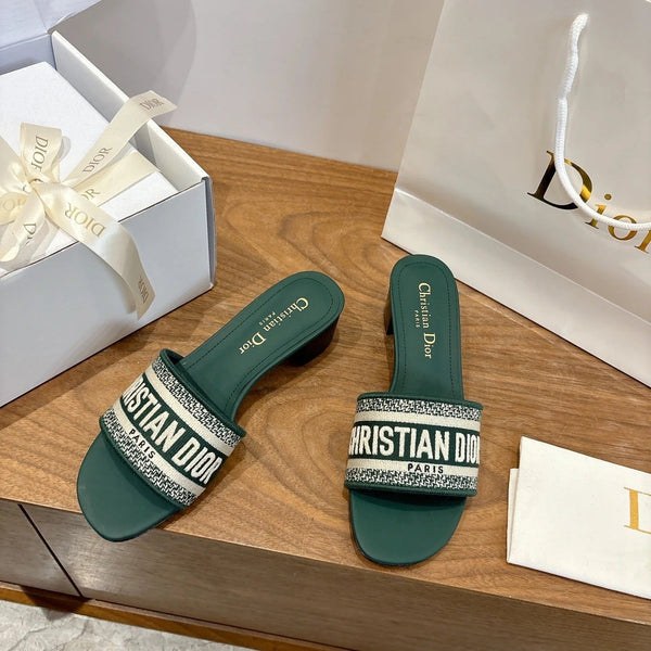 CD 26s Embroidered Sandals 45 Canvas Cowhide 685519