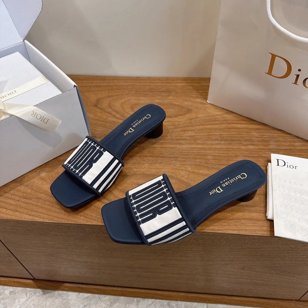 CD 26s Sandals Two Tone Canvas Cowhide 685412