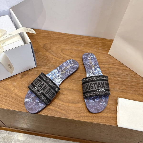 CD 26s Flower Flat Sandals Canvas Cowhide 685494