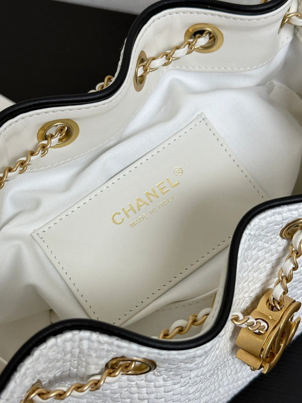 Chanel 2026 Hobo Bag 22cm White Black Woven Leather