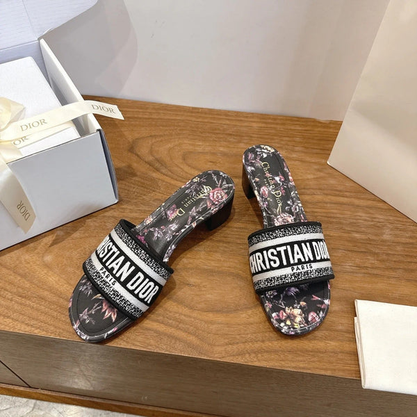 CD 26s Flower Flat Sandals 45 Canvas Cowhide 685487