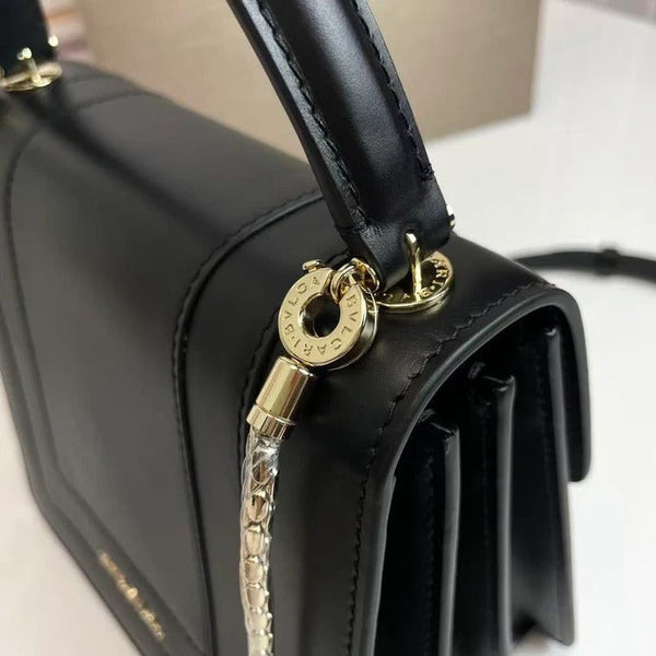 Sac Bulgari Serpenti Forever 20cm en agneau noir