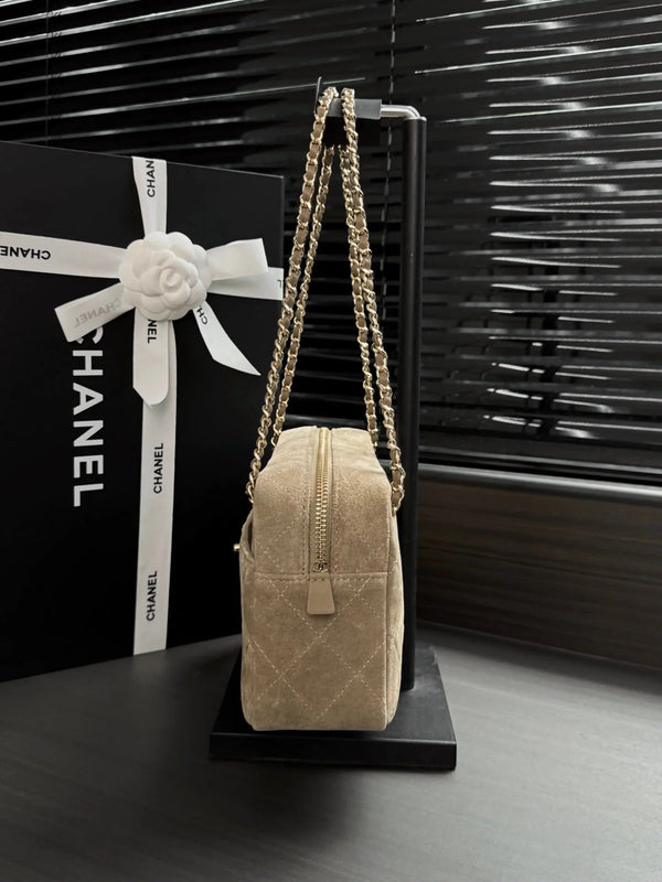 CC 2026 Camera Bag 24.5cm Suede Lambskin