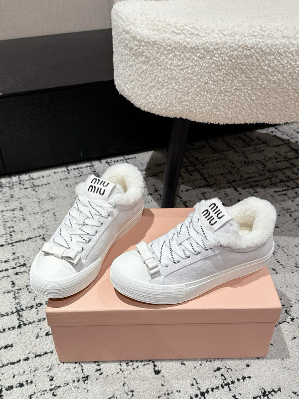 Miu 25 Small Bow Sneaker Gray White Suede Wool 541920