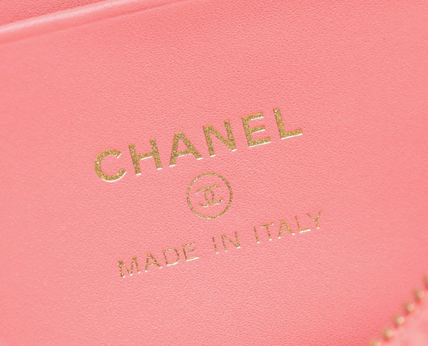 CC 2025 Vanity Bag 19.5cm Coral Pink Caviar Leather