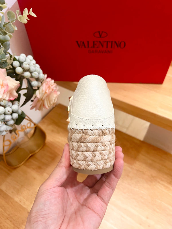 Valentino Rockstud Embellished Slip On Espadrille White Cowhide 240574