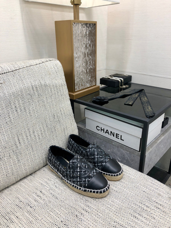 ESPADRILLE BLACK MIX WHITE TWEED FABRIC AND CALFSKIN FLATS