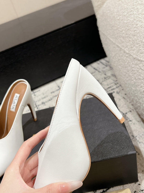 Alaia 25 Spike High Heel Mules White Lampskin 293182