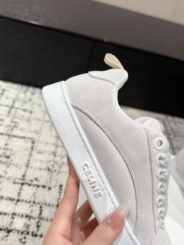 CELINE 25C Huntington Low Top Sneaker White Suede 232344