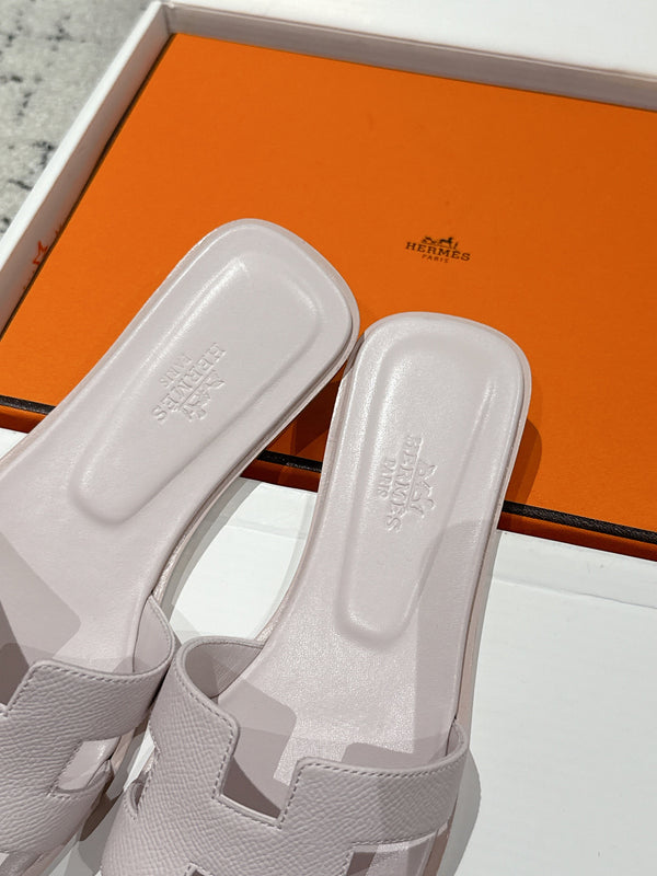 HM 25 Oran Sandal Power Pink Epsom