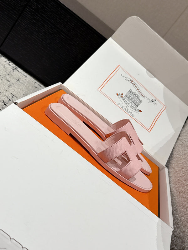HM 25 Oran Sandal Light Pink Epsom