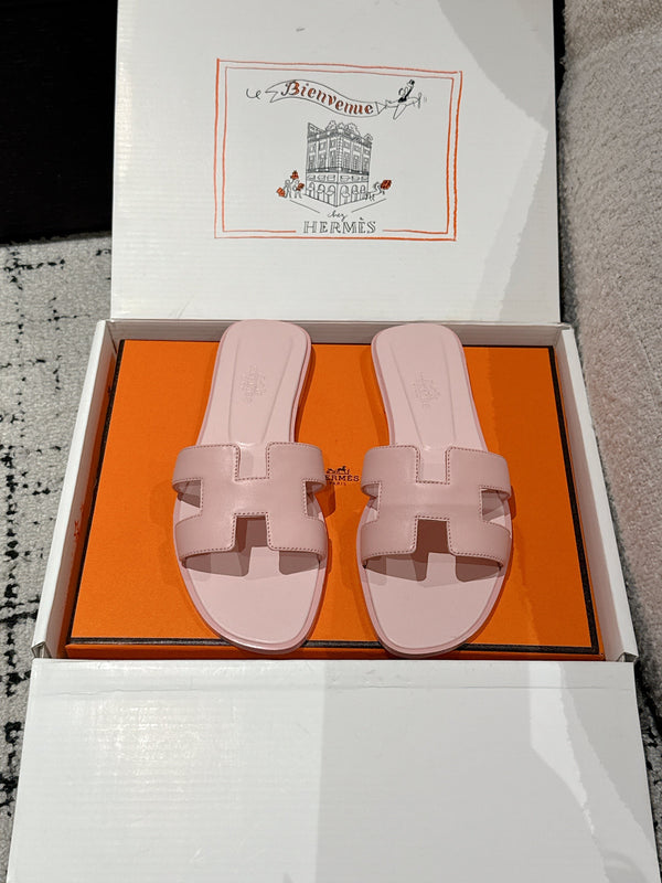 HM 25 Oran Sandal Pink Calfskin