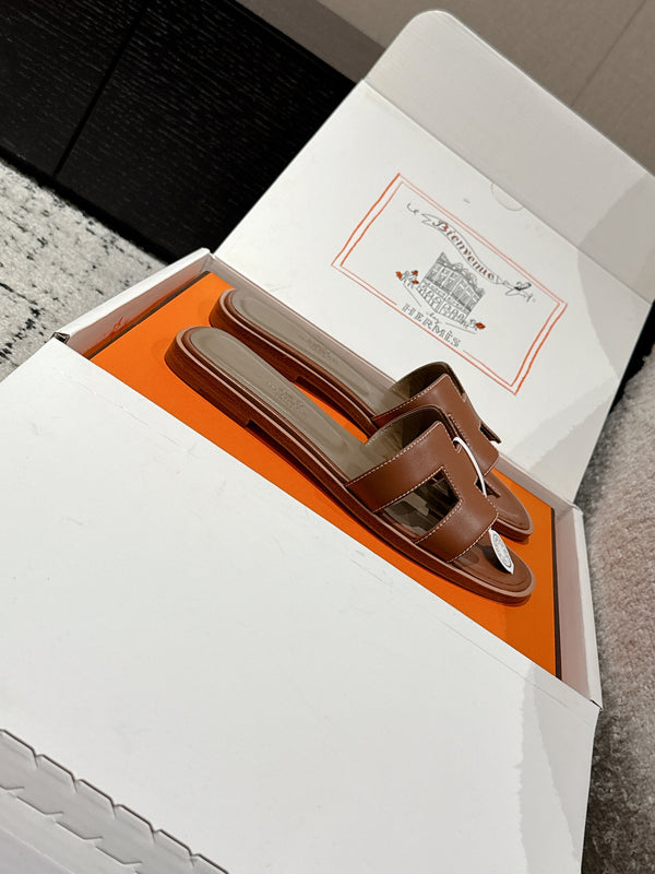 HMS 25 Oran Sandal Dark Brown Etoupe Calfskin