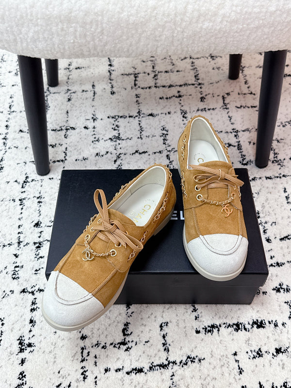 Mocassins CC Croisière 25/26 Daim blanc marron