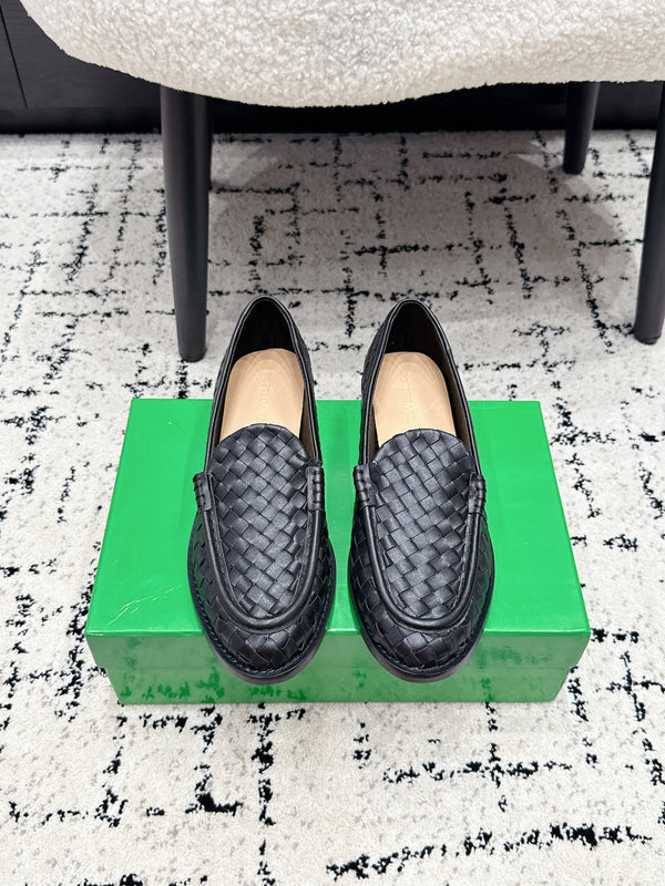 BV Silenzio Loafer Black Woven Leather 769993