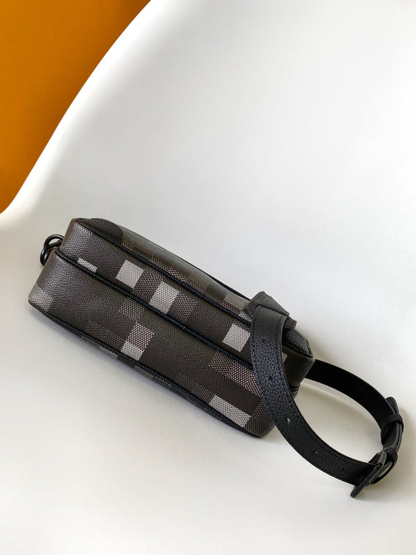 Lv Nil Messenger Black Damoflage Black Canvas- Black Metal