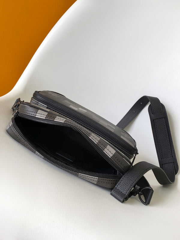 Lv Nil Messenger Black Damoflage Black Canvas- Black Metal