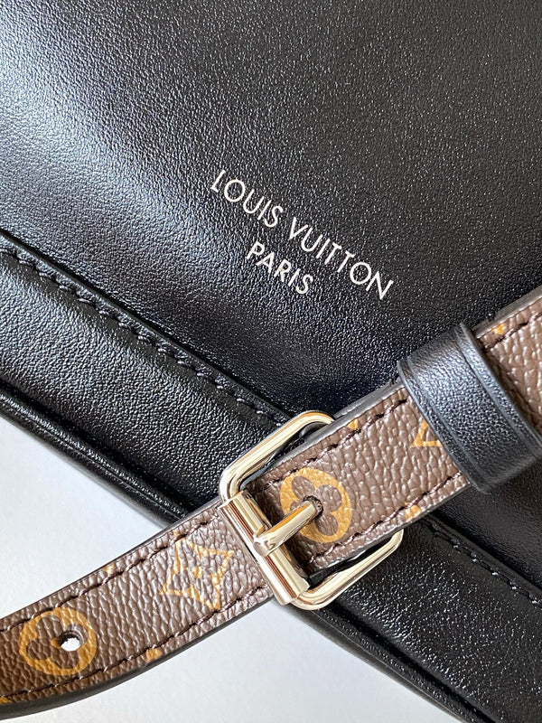 LV M14377 No Way Vibe Handbag 24cm Black Sheepskin & Cowhide HW