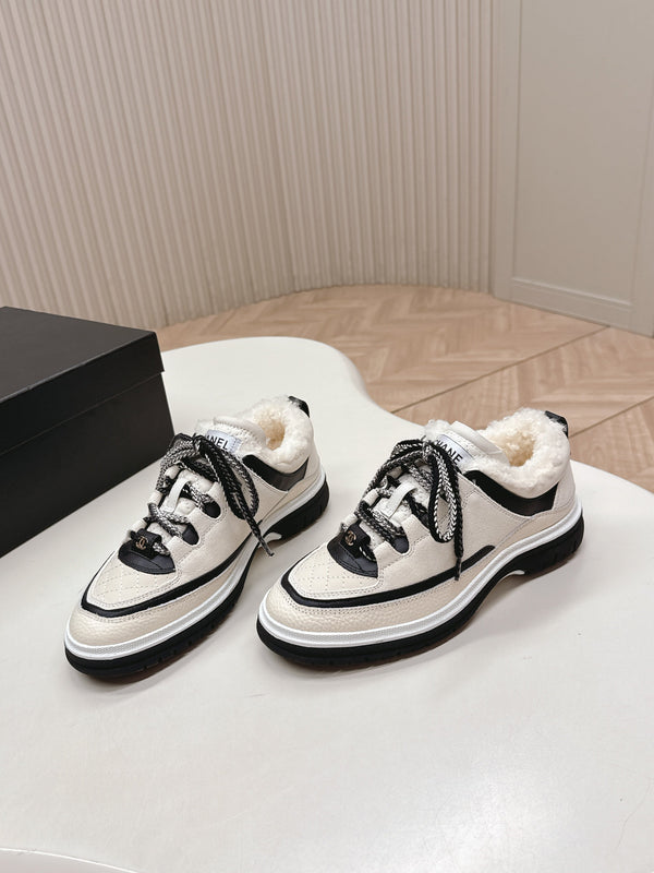 CC 25B Panda Sneakers White Fur Leather 542365