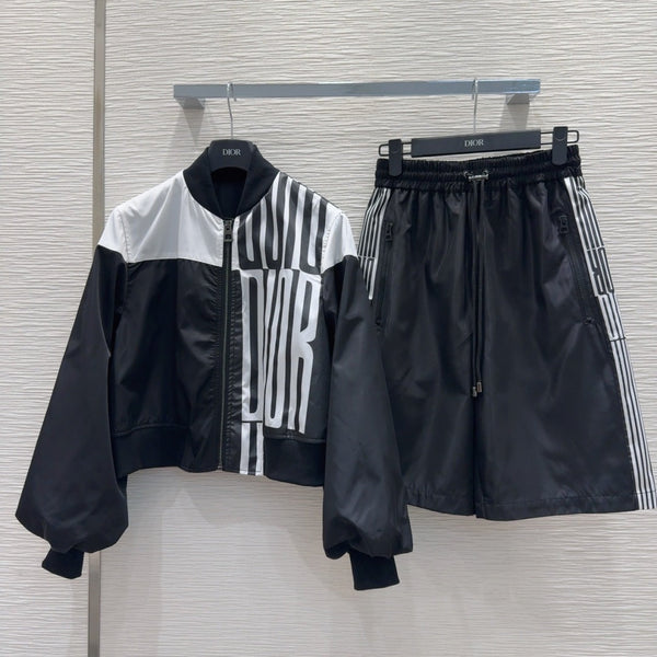 CD 25 Casual Suit Black White Polyester
