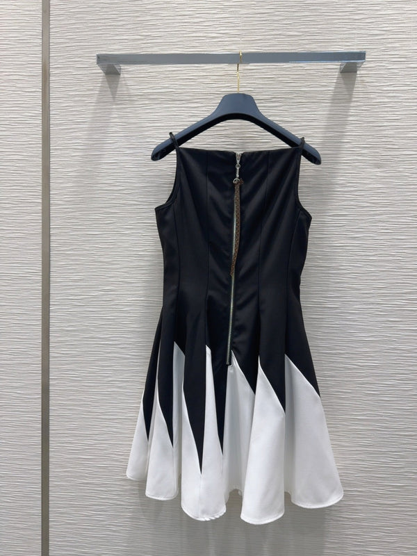 LV 25 Elegant Hepburn Style Suspender Dress Black White Polyester Wool