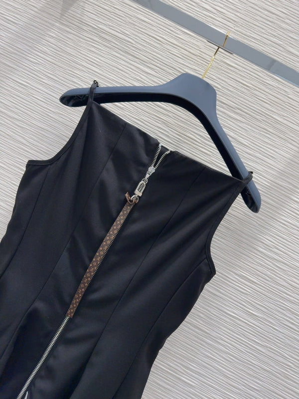 LV 25 Elegant Hepburn Style Suspender Dress Black White Polyester Wool