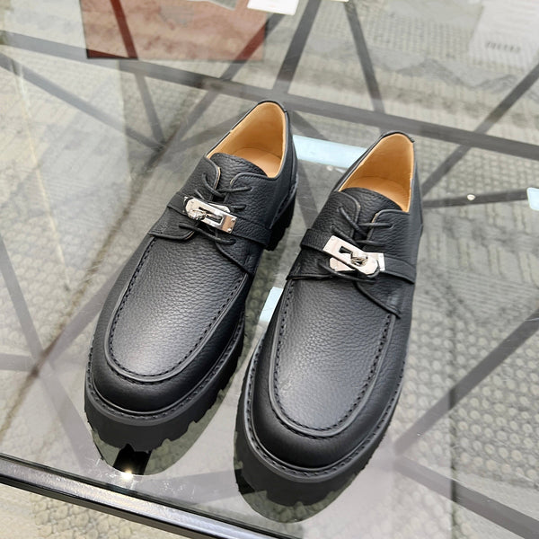 Mocassino Oxford da uomo HM First in pelle di vacchetta nera 590524