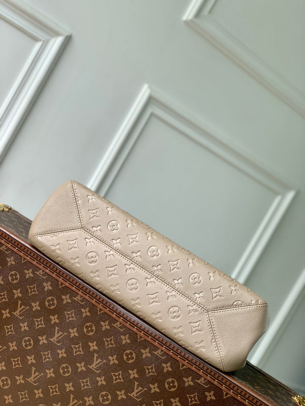 Anytime 42cm Tote Bag Beige Gold Empreinte leather 250557