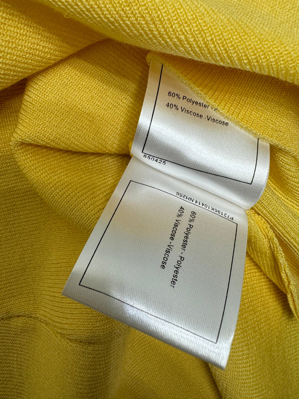 Chanel 25 Yellow Tank Top Square Neck Knitted