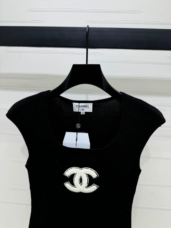 Chanel 25 Black Tank Top Square Neck Knitted