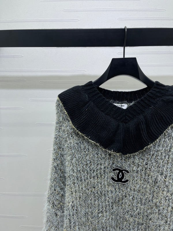 Chanel 2025 Pull scintillant à col volanté gris noir Polyester Laine 319566