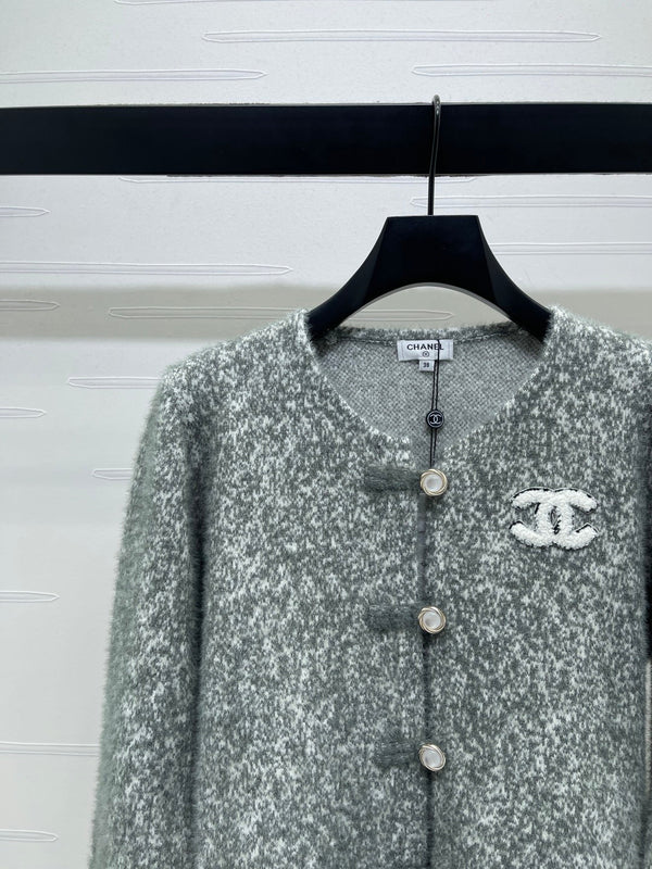 Chanel Cardigan Ras du Cou Manches Fourrure Gris Polyester Laine 2025 319595