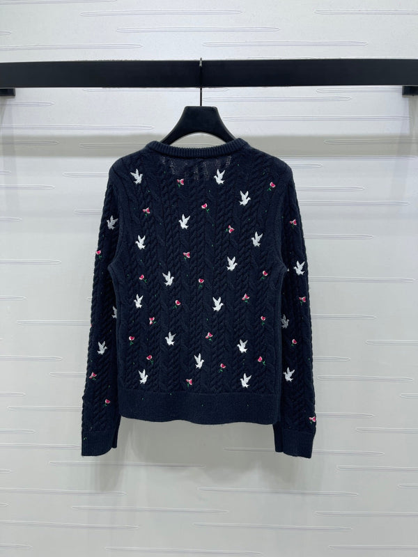 CD SS26 Cardigan en maille brodée à col rond Cachemire bleu marine 351073
