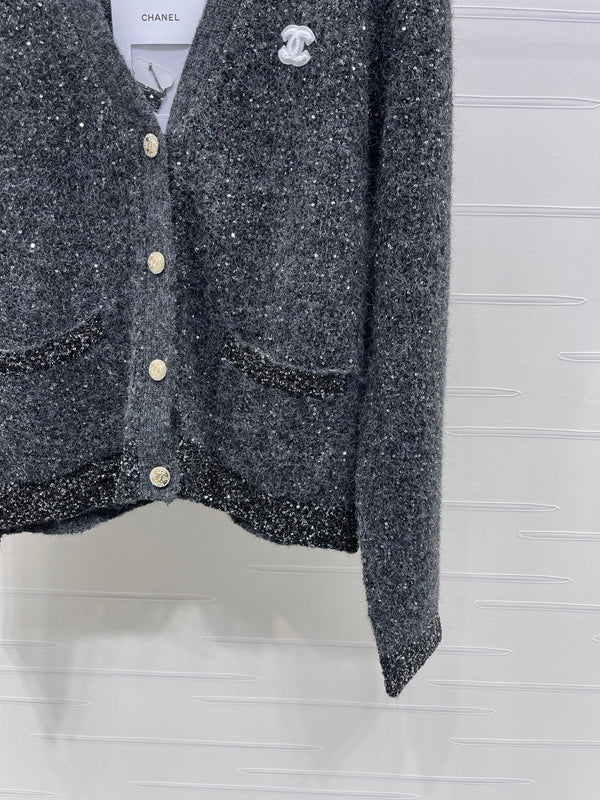 CC 26s Gilet en maille à sequins col V gris 344109