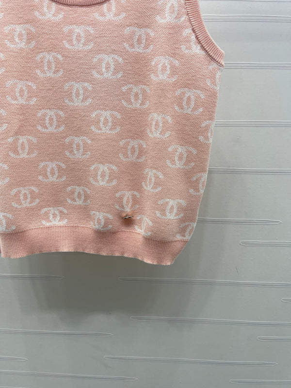 CC 26sGilet tricoté en jacquard Laine rose 344122