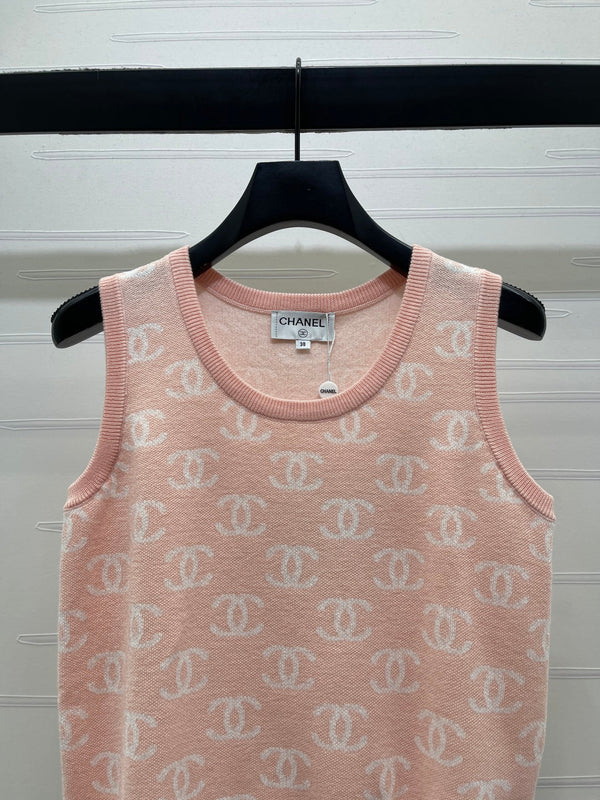 CC 26sGilet tricoté en jacquard Laine rose 344122