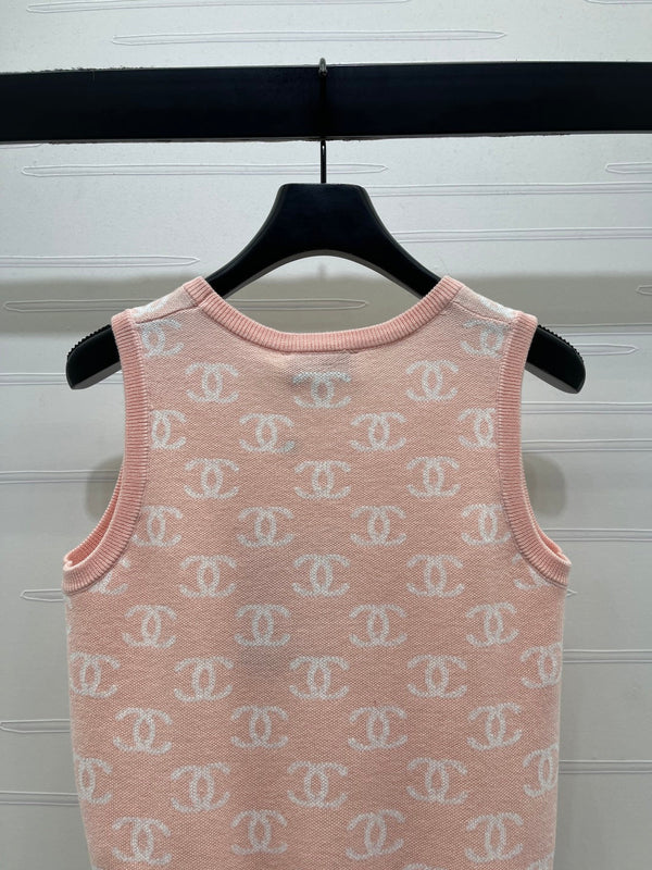 CC 26sGilet tricoté en jacquard Laine rose 344122
