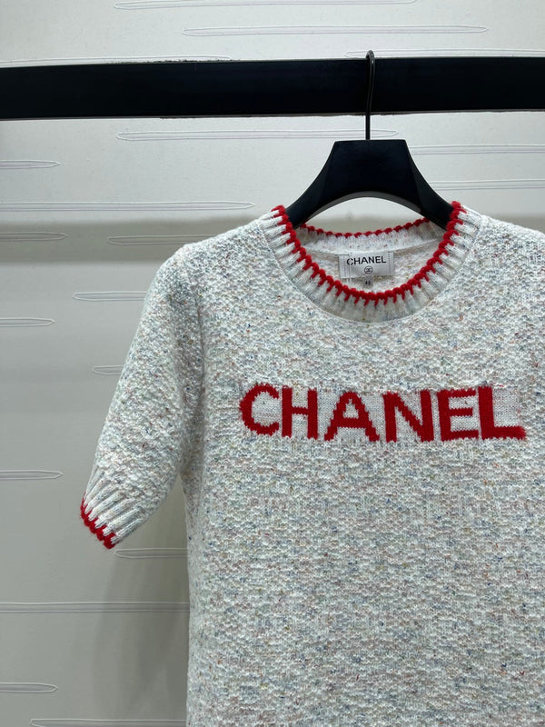 CC 26s Color-Blocked Woven Crew Neck Short-Sleeved Top Grey Red 344115