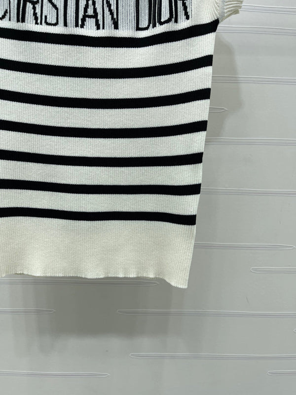 CD Knit Short-Sleeved Sweater Black Cream Wool Cashmere 380758