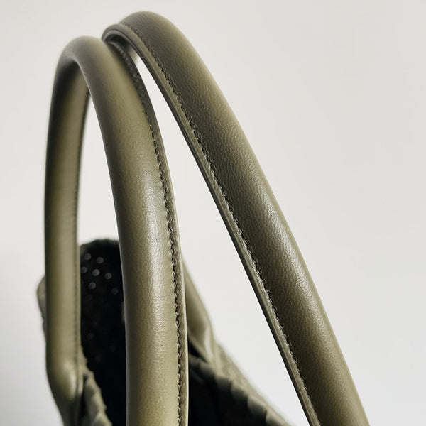 BV Large Cabat Bag 51cm Army Green Leather GHW