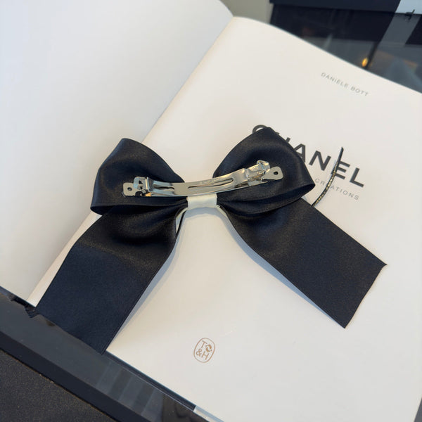 CC 26s Black White Bow Hair 275570