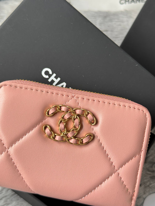 CC 19 Portamonete trapuntato con cerniera in pelle di pecora color oro rosa 242796