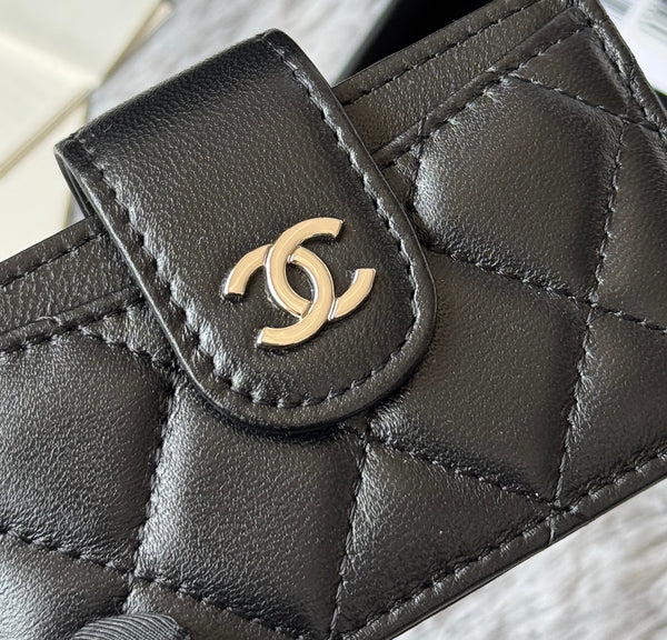 CC Accordion Card Holder Black Sliver-tone Metal Lamskin 242642