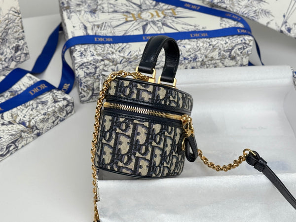 CD 30 Montaigne Mini Vanity Case 16.5cm Blue Jacquard