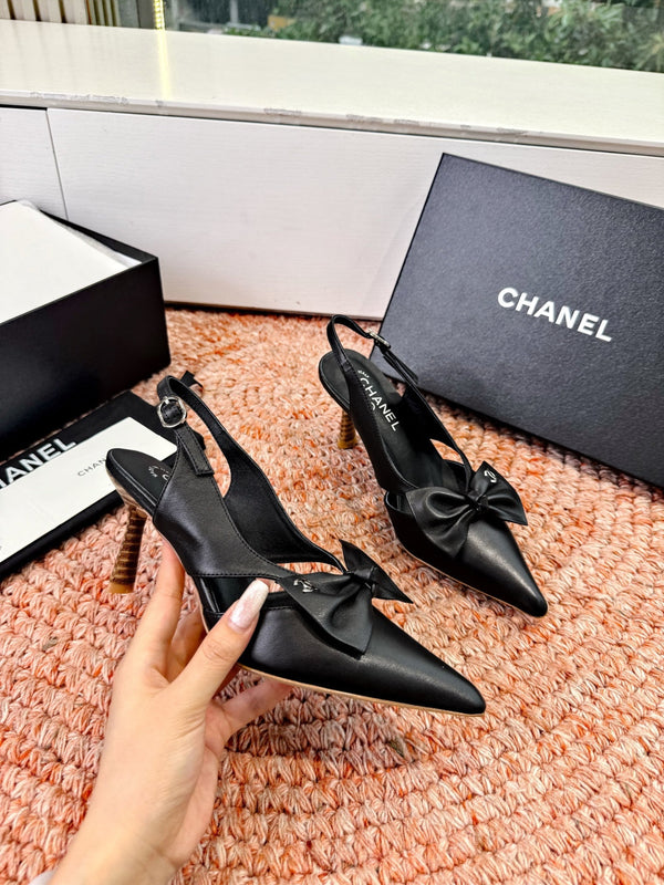 CC 26s Bow Heels 7cm Slingback Black Sheepskin 703665
