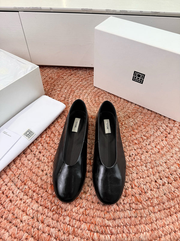 Totem Ballerinas Black Glossy Leather 760433