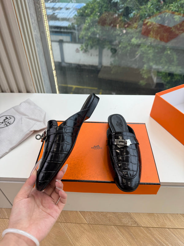 HM 26s Destin Mule Black Crocodile Leather 967706