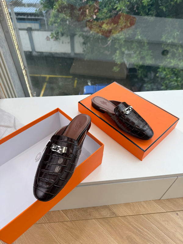 HM 26s Destin Mule Chocolat Matte Crocodile Leather 967708